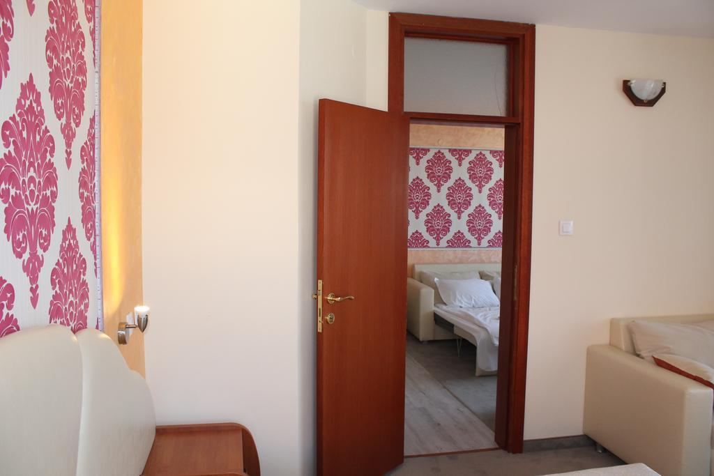 Elegant Hotel Bansko Exterior photo
