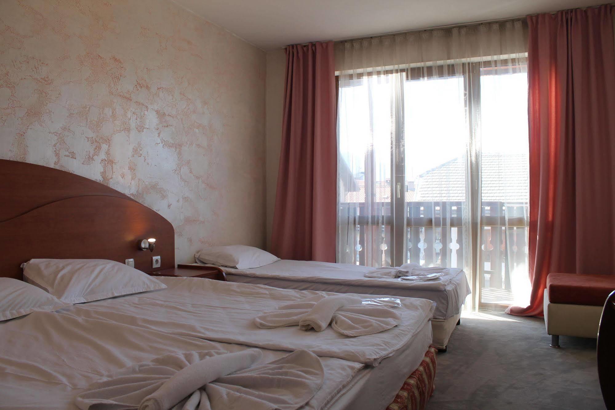 Elegant Hotel Bansko Exterior photo